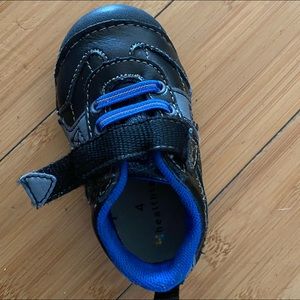 Healthtex shoes